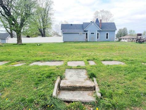 1604 & 1606 16th Street Bedford IN 47421