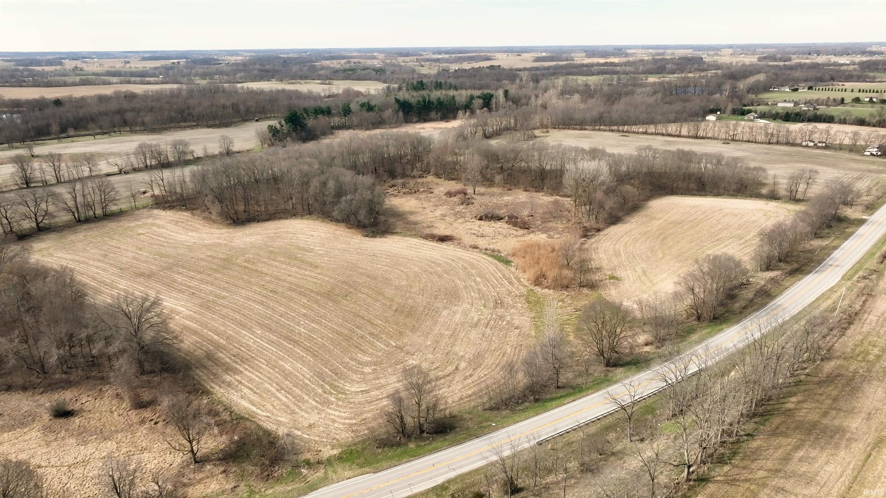 * SE 1425 Road Akron IN 46910
