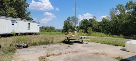 8460 N Pine Bluff Road Bicknell IN 47512