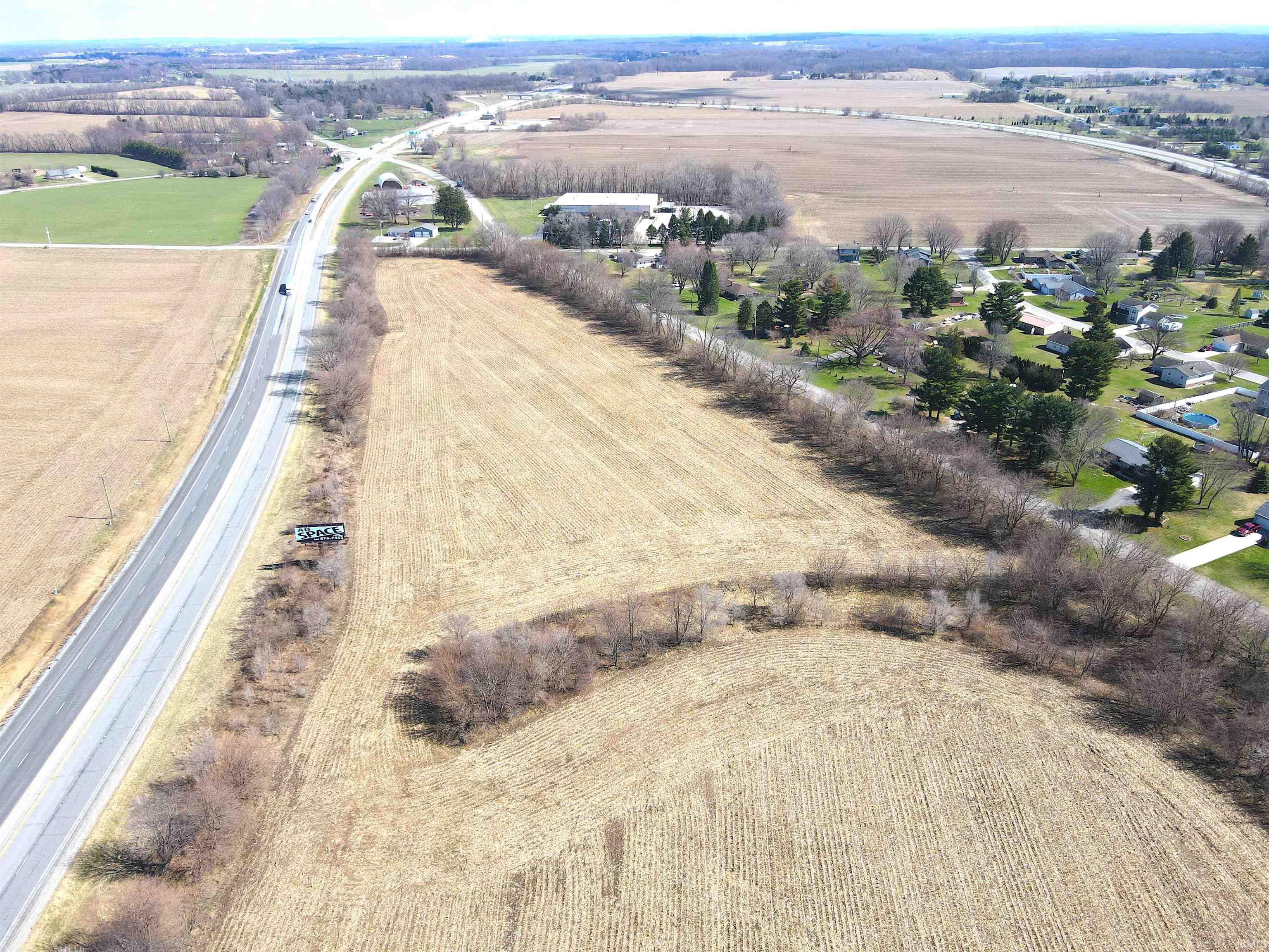 4747 E Oak Knoll Road Rolling Prairie IN 46371