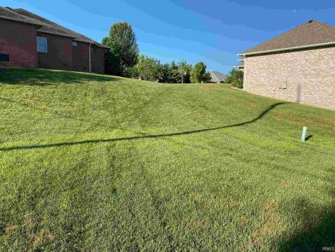 3868 E Regents Circle Bloomington IN 47401