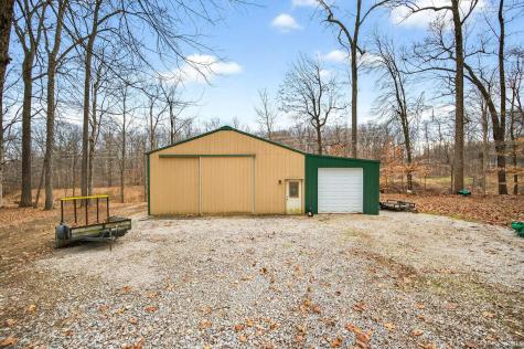 5041 N Nature Hills Lane Martinsville IN 46151