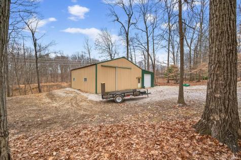 5041 N Nature Hills Lane Martinsville IN 46151