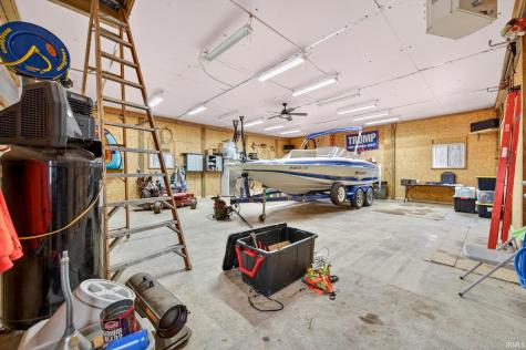 5041 N Nature Hills Lane Martinsville IN 46151