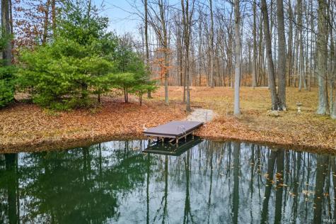 5041 N Nature Hills Lane Martinsville IN 46151