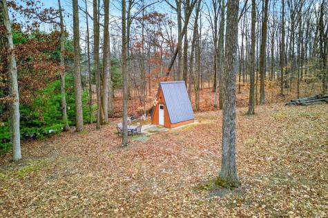 5041 N Nature Hills Lane Martinsville IN 46151