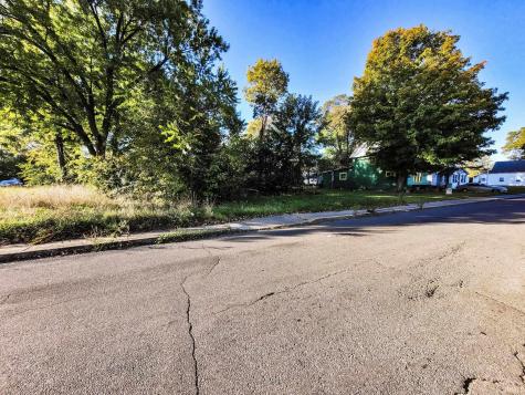 1202 W Indiana Avenue South Bend IN 46613