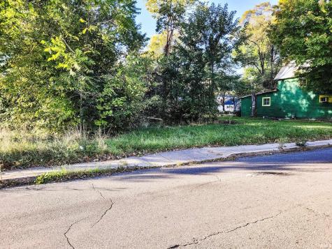1202 W Indiana Avenue South Bend IN 46613