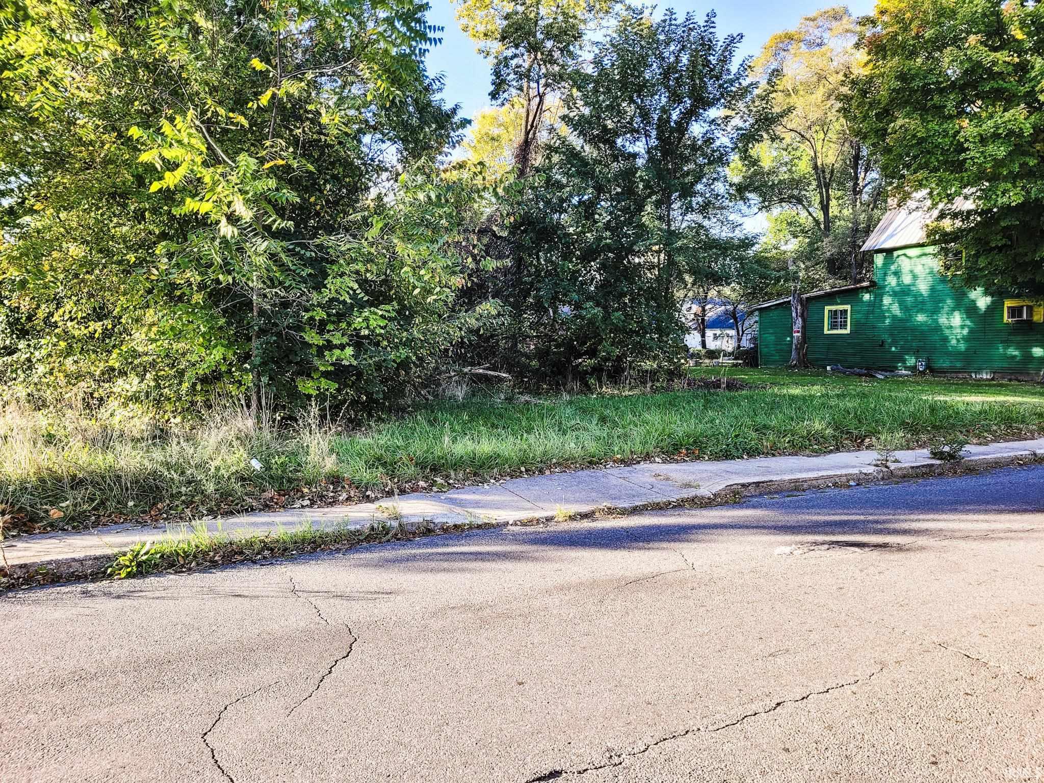 1202 W Indiana Avenue South Bend IN 46613