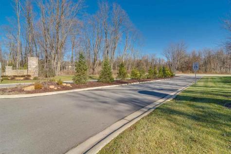 50910 Summit Ridge Trail South Bend IN 46628
