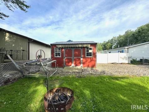 5055 E Summerholme Road Knox IN 46534
