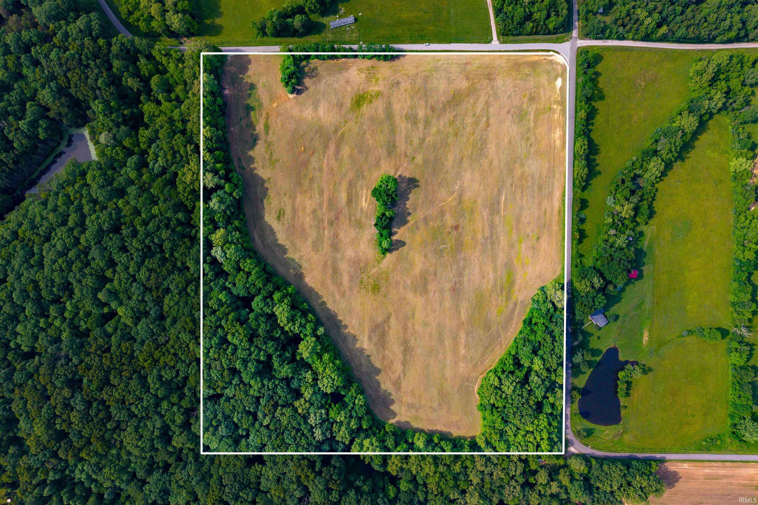 3000 W Block County Road 900 Freetown IN 47235
