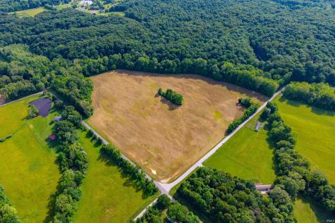 3000 W Block County Road 900 Freetown IN 47235
