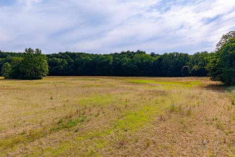 3000 W Block County Road 900 Freetown IN 47235