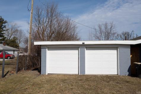 3878-3912 W Washington Center Road Fort Wayne IN 46818