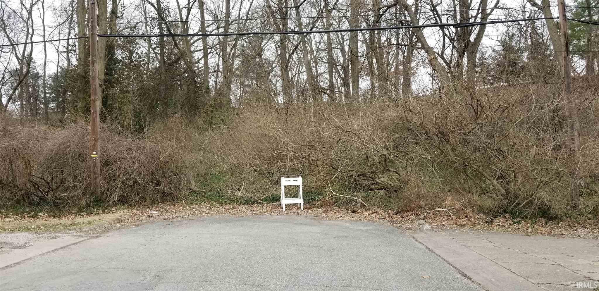 Lot 88 & Vac Hartman Drive South Bend IN 46617
