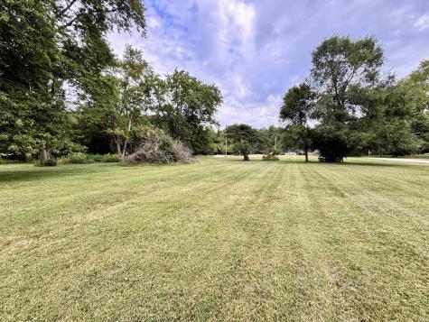 1571 W 400 S Winamac IN 46996