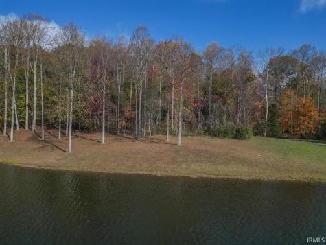 2592 E Sailor Lane Bloomington IN 47401
