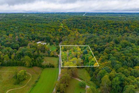 Xx Rinnie Seitz Road Nashville IN 47448