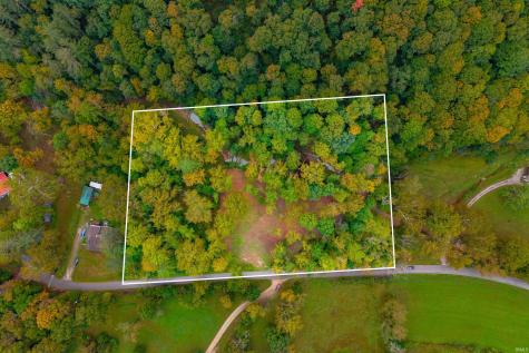 Xx Rinnie Seitz Road Nashville IN 47448