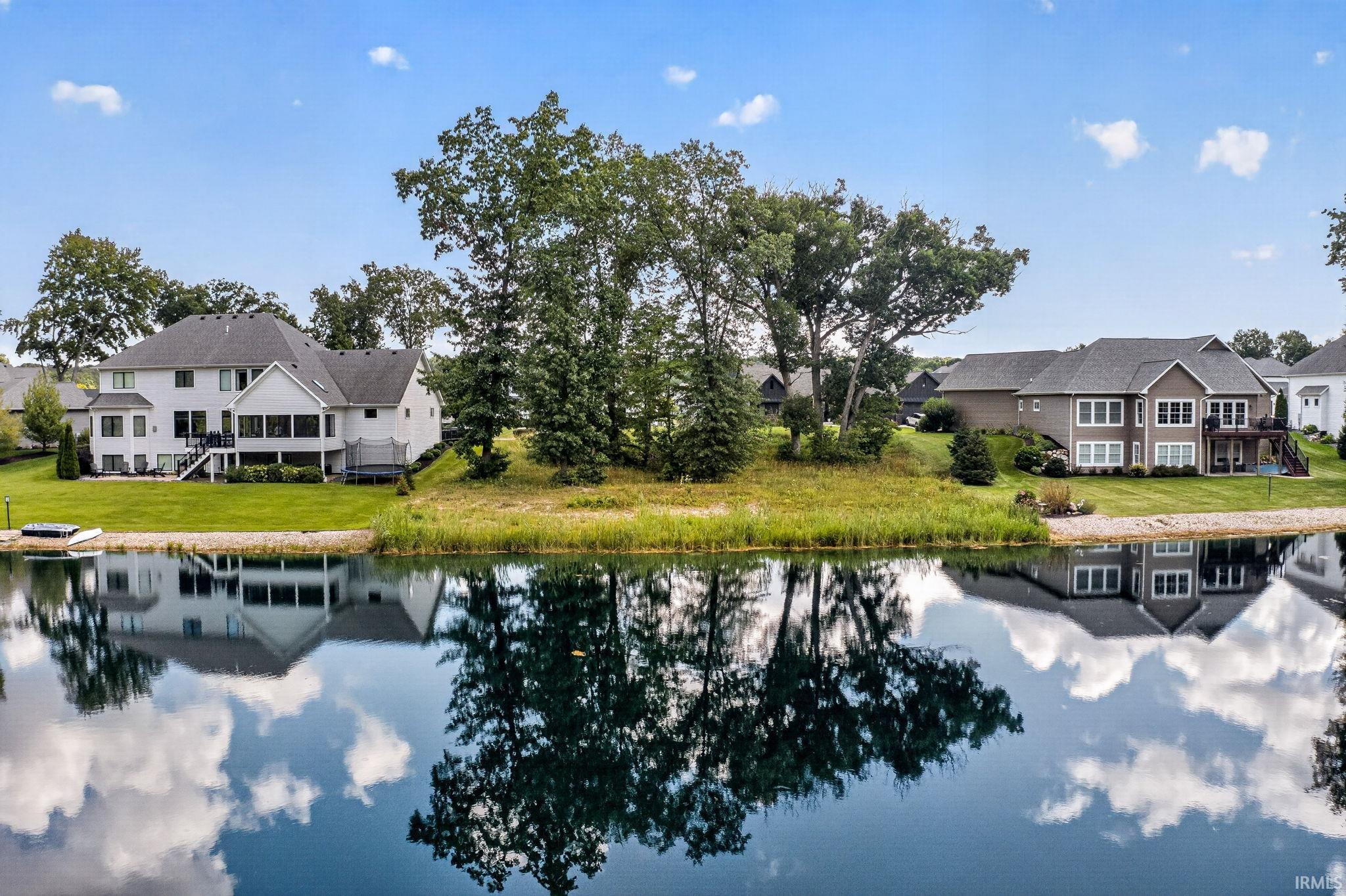 18425 Forest Glade Drive South Bend IN 46637