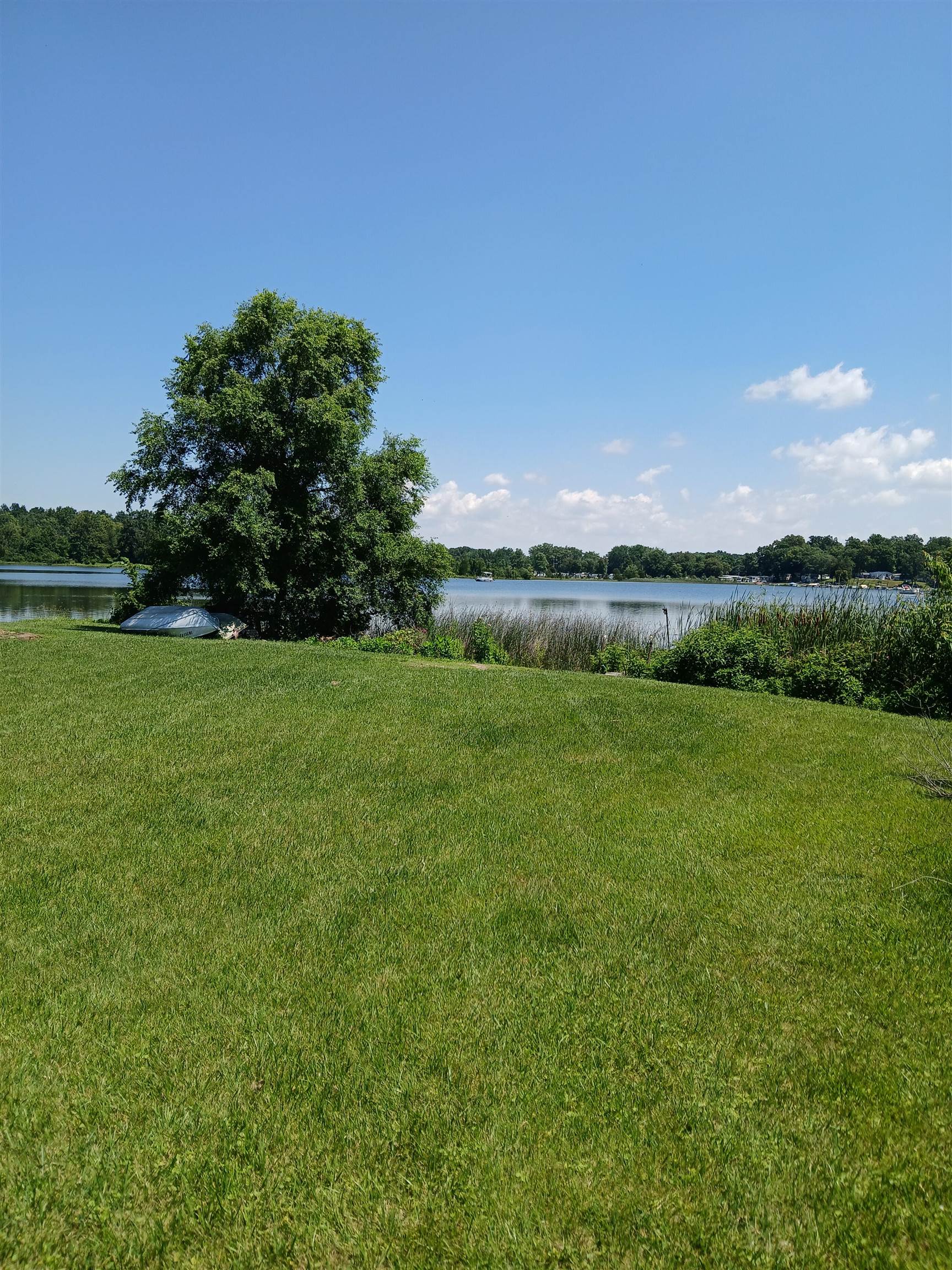 295 Ln 301 Barton Lake Fremont IN 46737