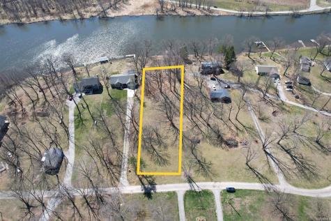 Lot 4, N Longbriar Court Monticello IN 47960