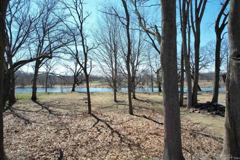 Lot 4, N Longbriar Court Monticello IN 47960