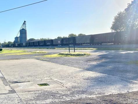 00 S Commercial Street Worthington IN 47471