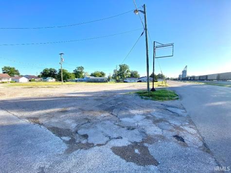 00 S Commercial Street Worthington IN 47471
