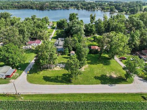 770 S April Drive Cromwell IN 46732