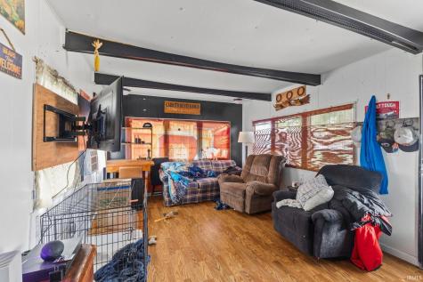 8734 N 200 W Alexandria IN 46001