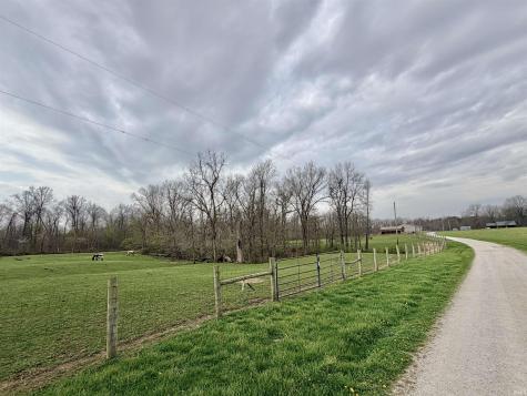 00 N 1500w Jasonville IN 47438
