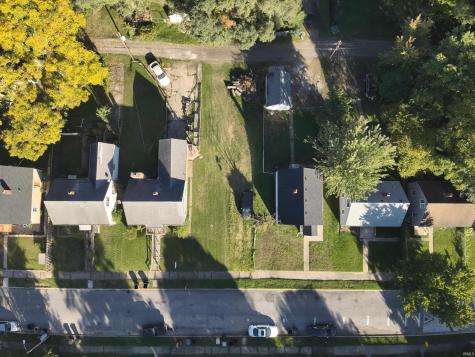 1622 Johnson Street South Bend IN 46628