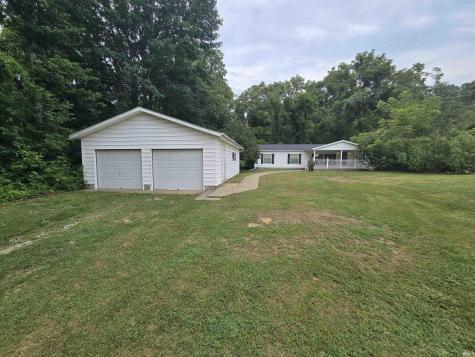 7472 Stogsdill Road Bloomington IN 47404