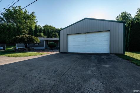 6622 N Matthews Drive Ellettsville IN 47429