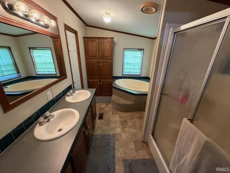 501 E Clark Street Owensville IN 47665