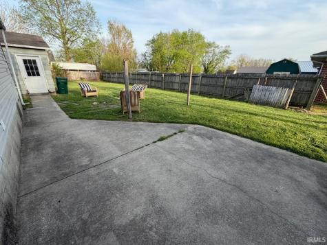 501 E Clark Street Owensville IN 47665