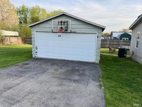 501 E Clark Street Owensville IN 47665
