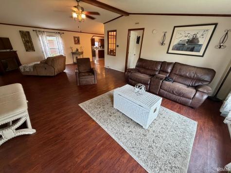 501 E Clark Street Owensville IN 47665