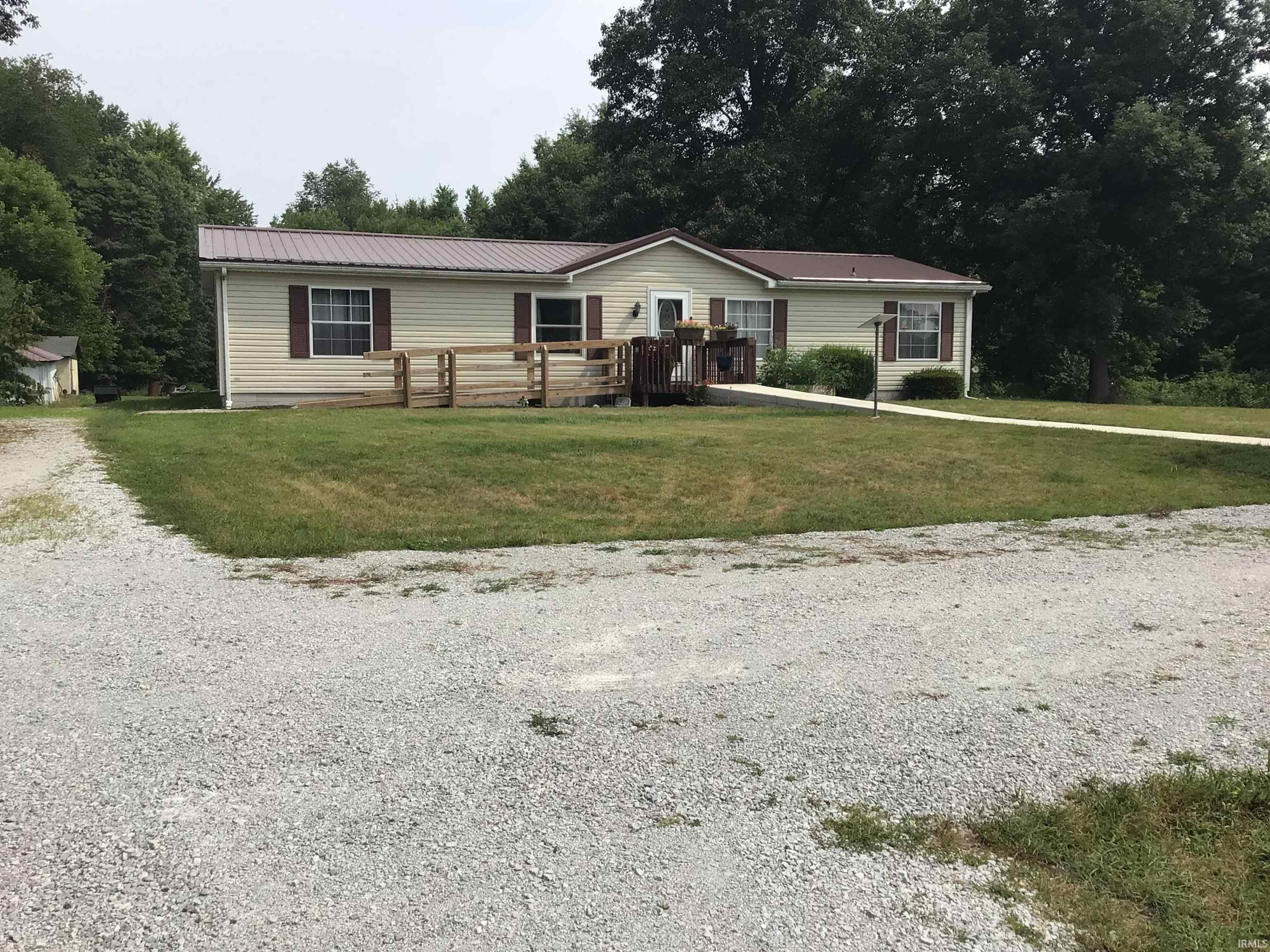 7242 W 200 S Winamac IN 46996