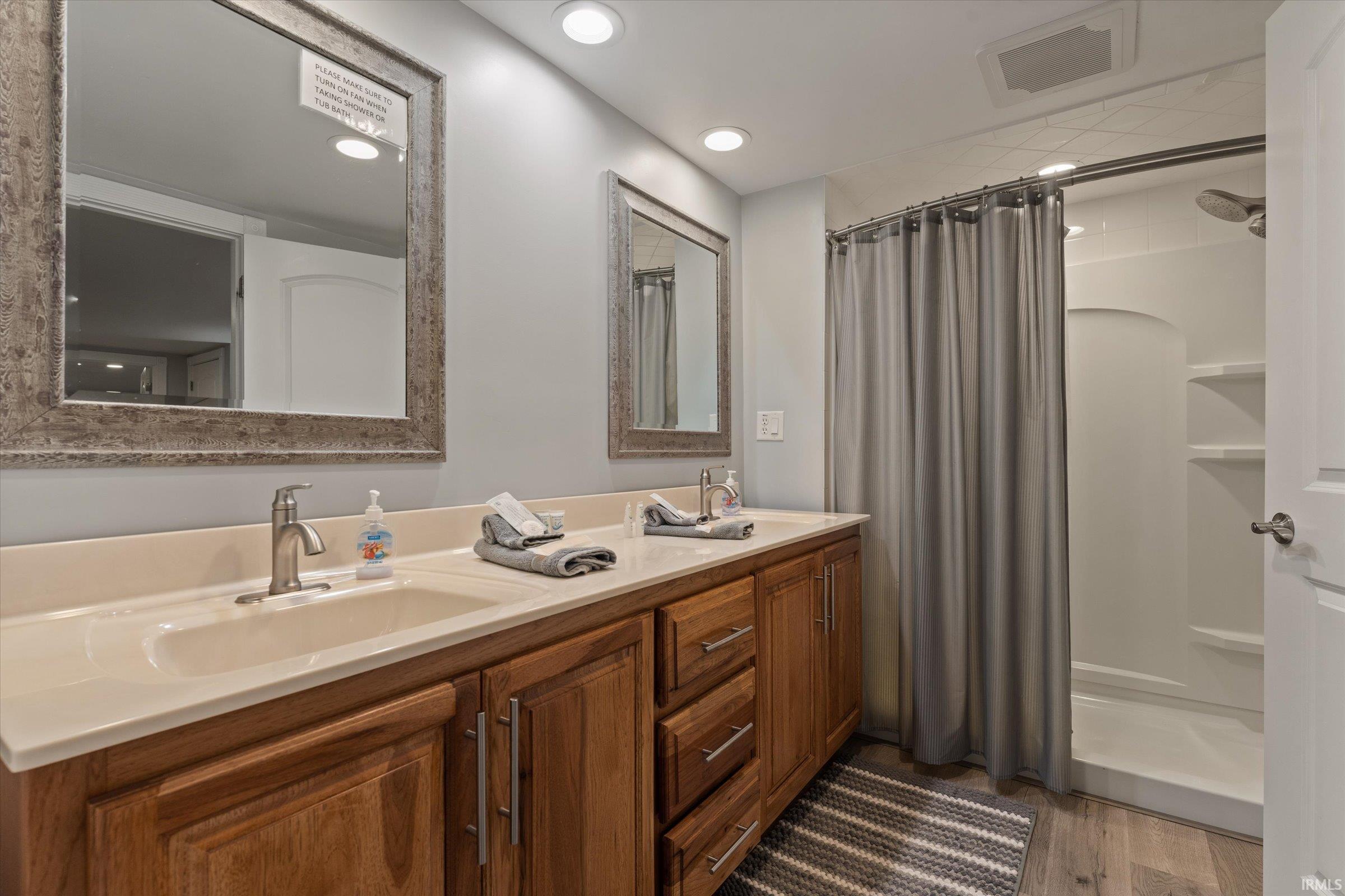 52115 Hollyhock Road South Bend IN 46637