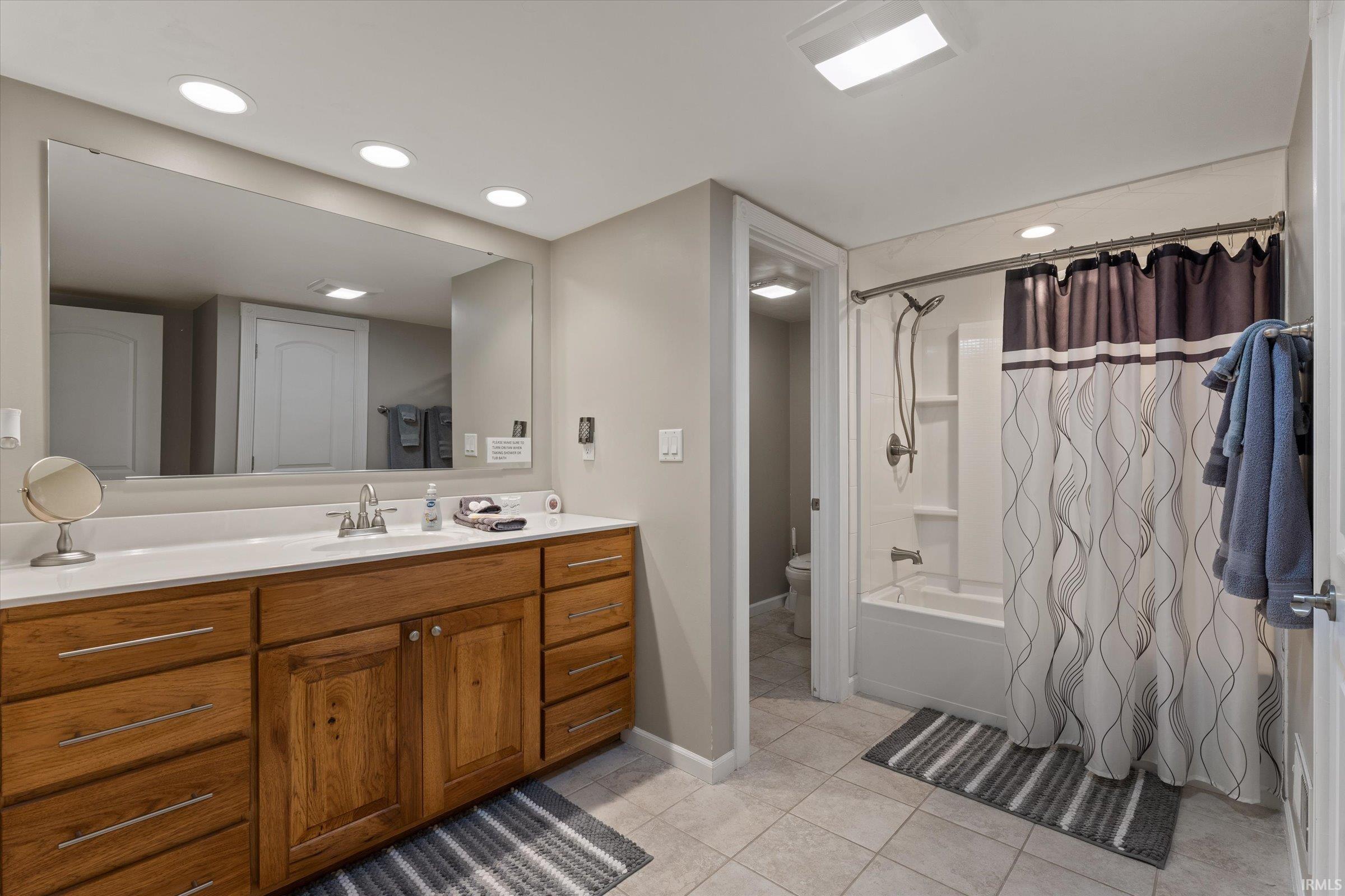 52115 Hollyhock Road South Bend IN 46637