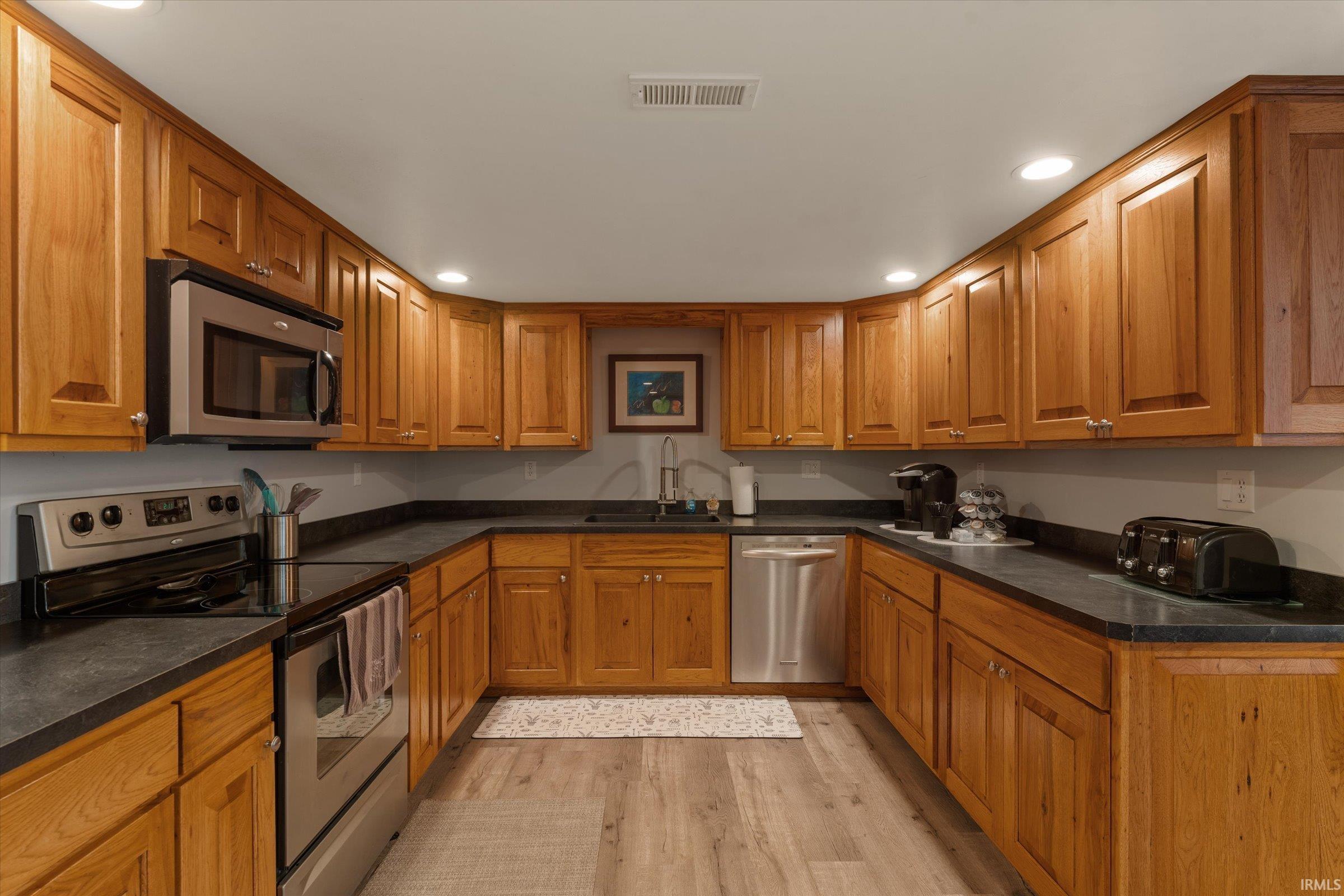 52115 Hollyhock Road South Bend IN 46637