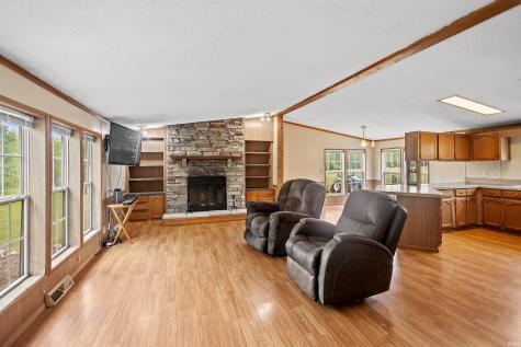 4242 N 600 E Monticello IN 47960