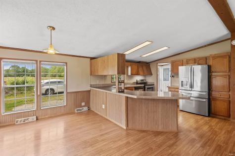 4242 N 600 E Monticello IN 47960