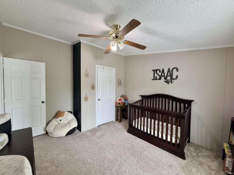 2104 N Hoosier Hills Linton IN 47441