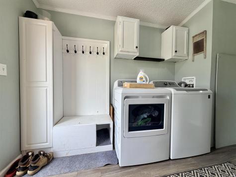2104 N Hoosier Hills Linton IN 47441
