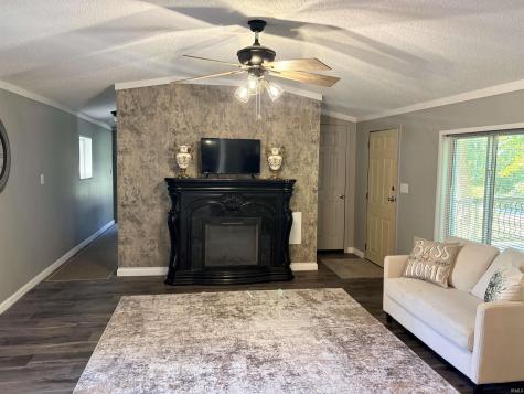 786 Frost Way Cloverdale IN 46120