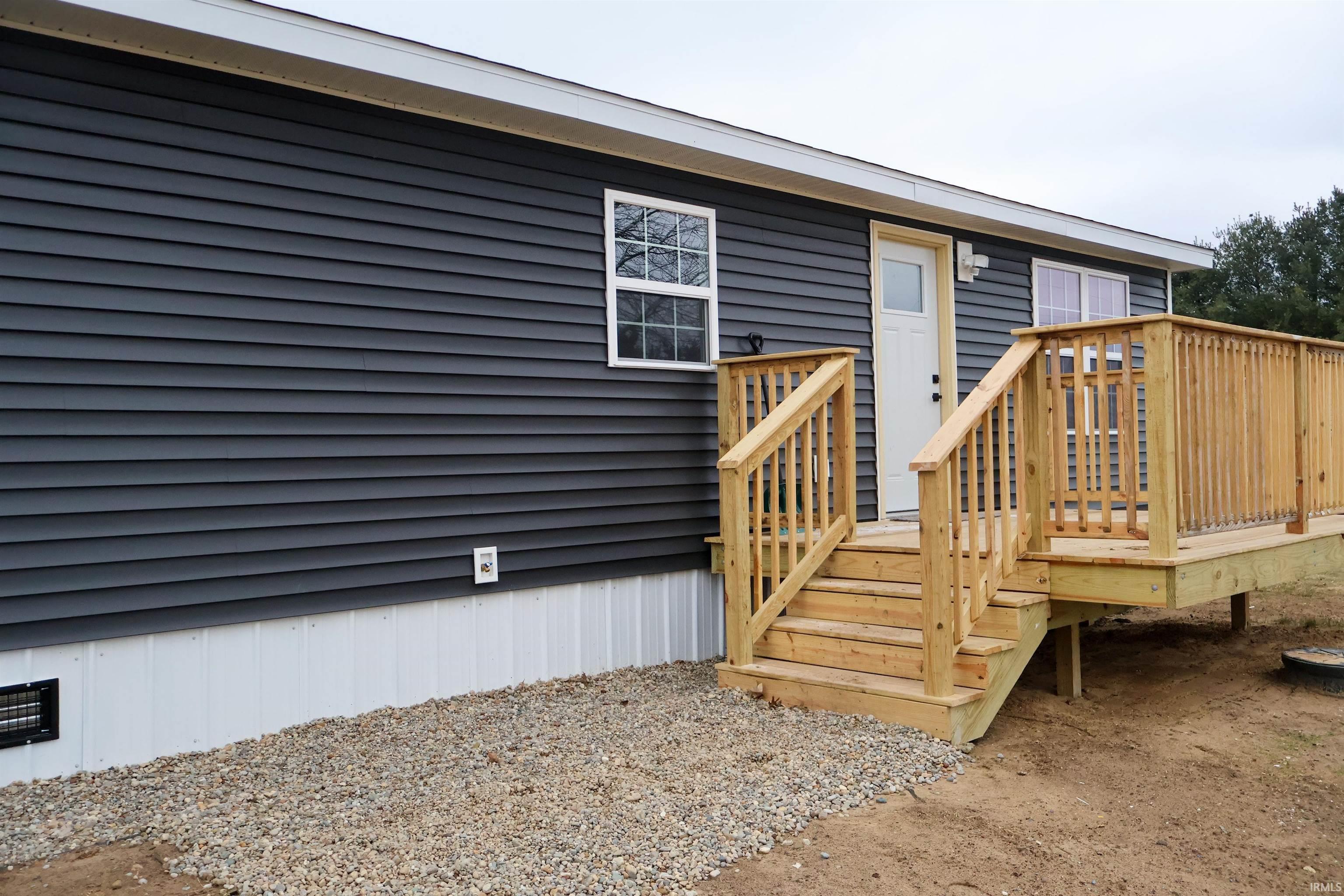 17429 12th Road Plymouth IN 46563